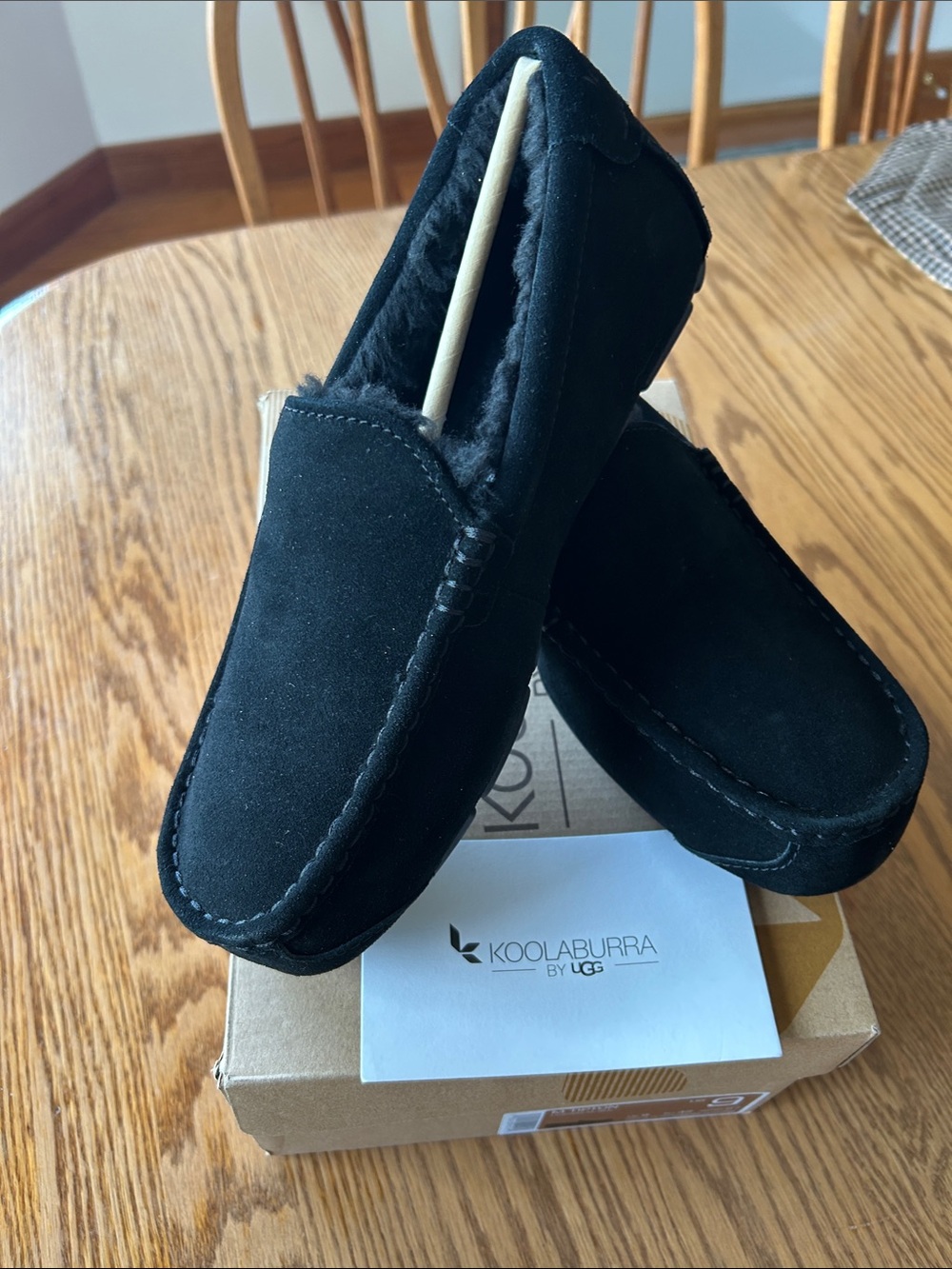 Koolaburra Black Suede Men’s Slip-On Moccasins Size 9